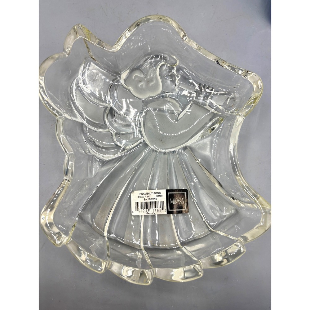 Mikasa Heavenly Song Glass Angel‎ Trumpet Serving Bowl 7 3/4 Inch Germany